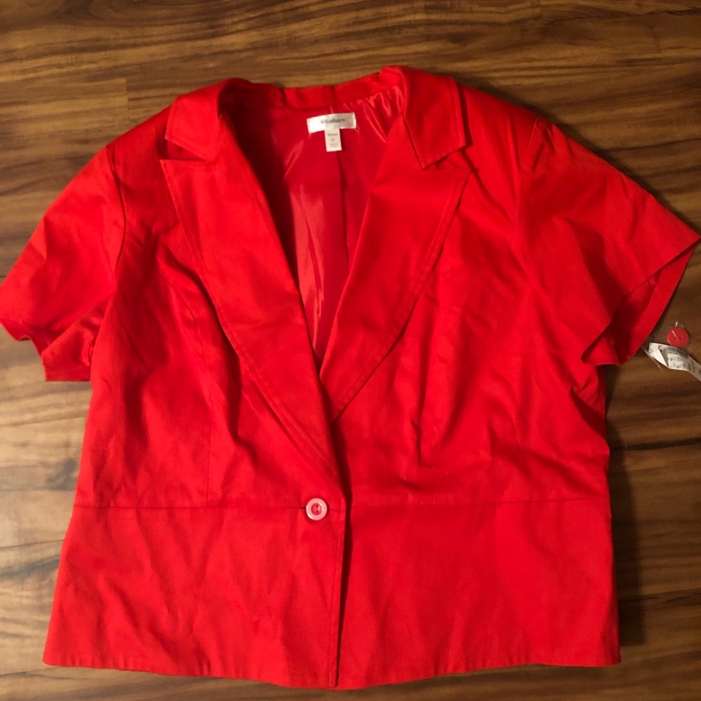 Short sleeve blazer